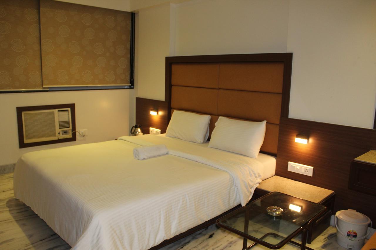 Pravasi Residency Thane Exterior foto